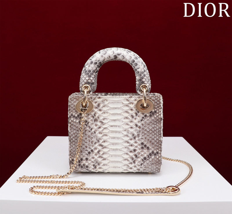 LTB - Luxe Touch Bags - 112