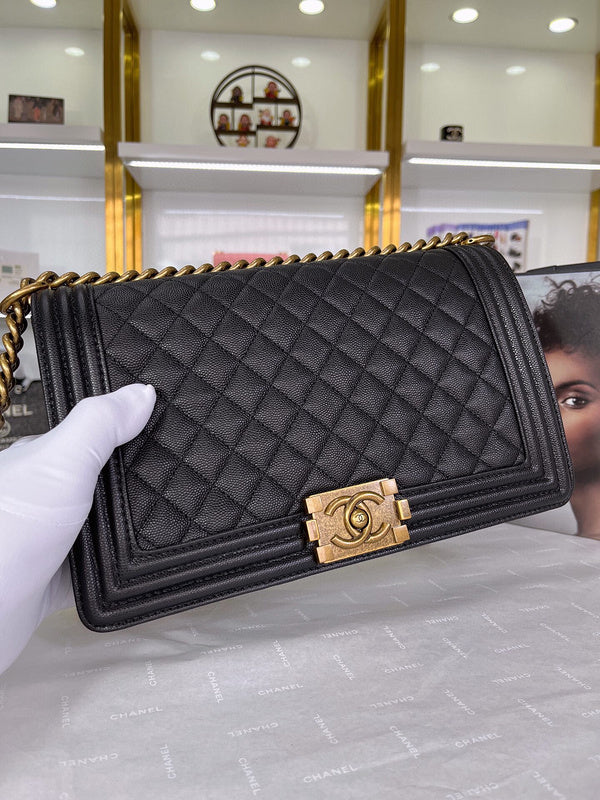 Luxe Touch Bags 

 -  Bags - 3369