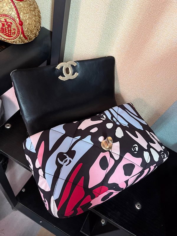 Luxe Touch Bags 

 -  Bags - 3260