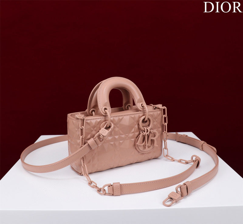 LTB - Luxe Touch Bags - 1672