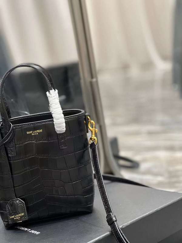 Luxe Touch - SLY Bags 551