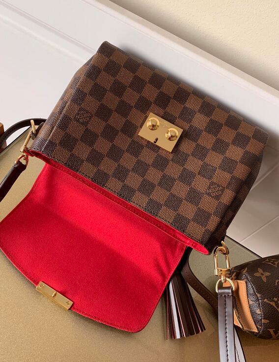 Luxe Touch Bags -   2512