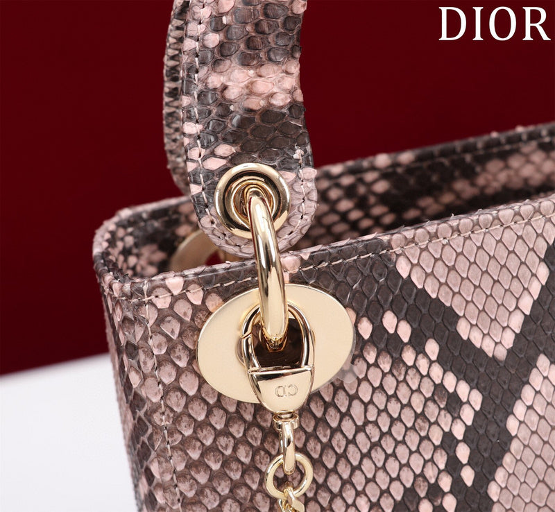 LTB - Luxe Touch Bags - 134