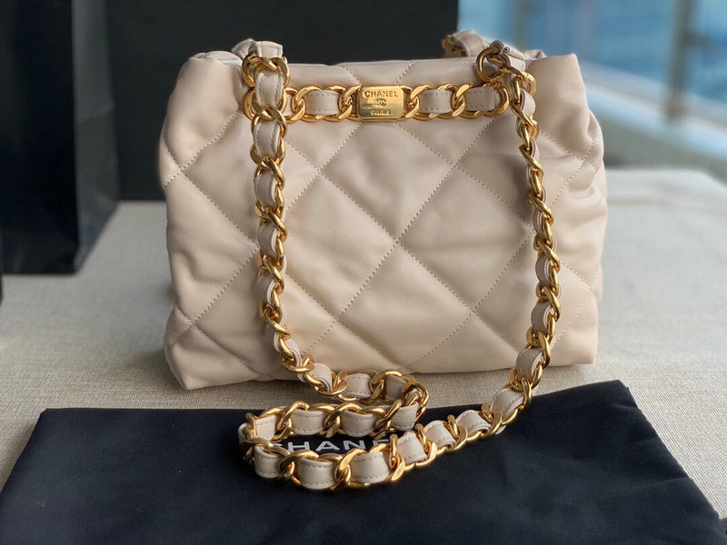 Luxe Touch Bags 

 -  Bags - 2899
