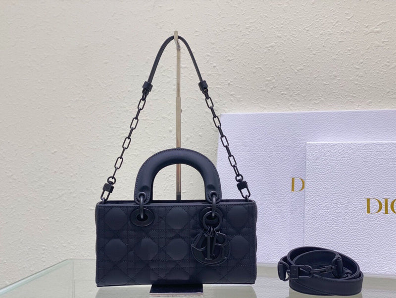LTB - Luxe Touch Bags - 695