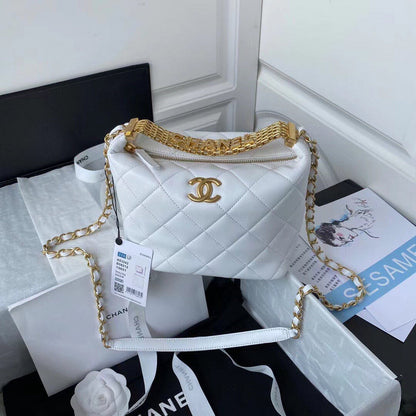 Luxe Touch Bags 

 -  Bags - 3120