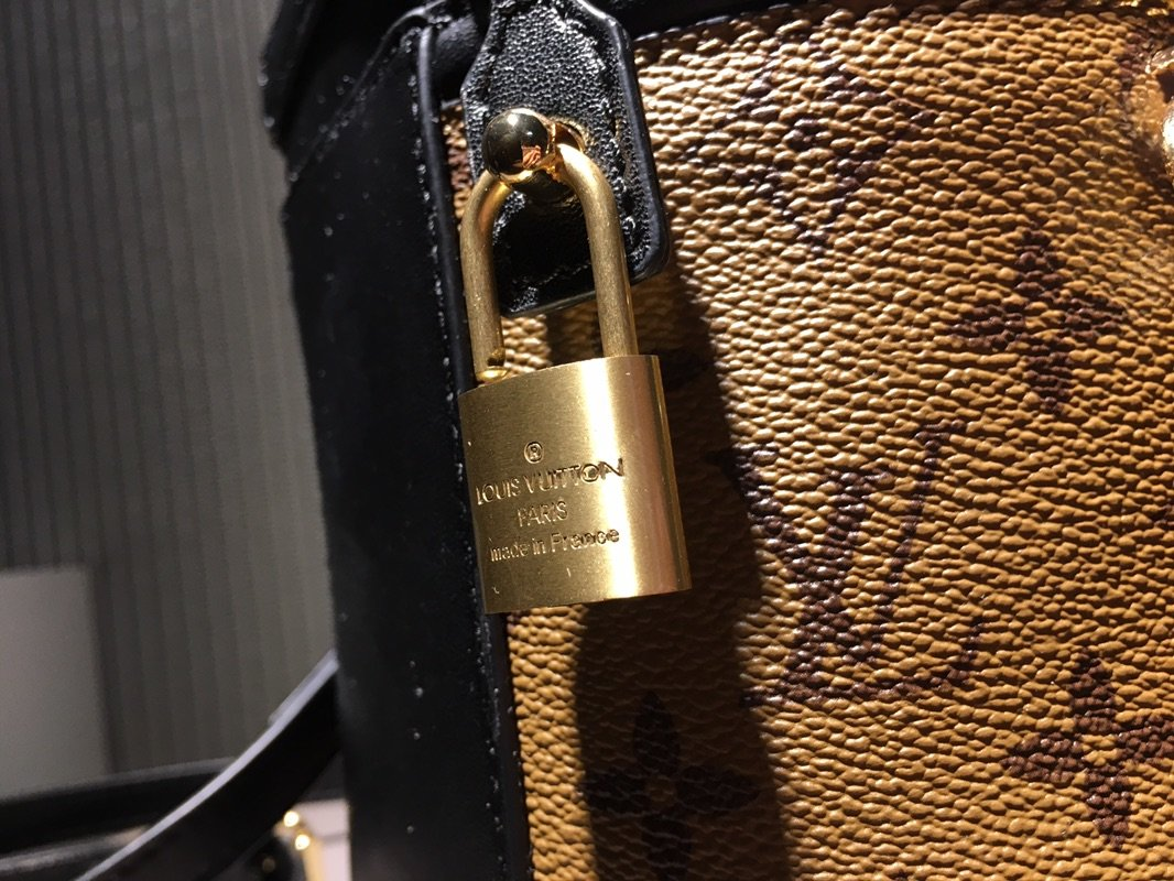 Luxe Touch Bags