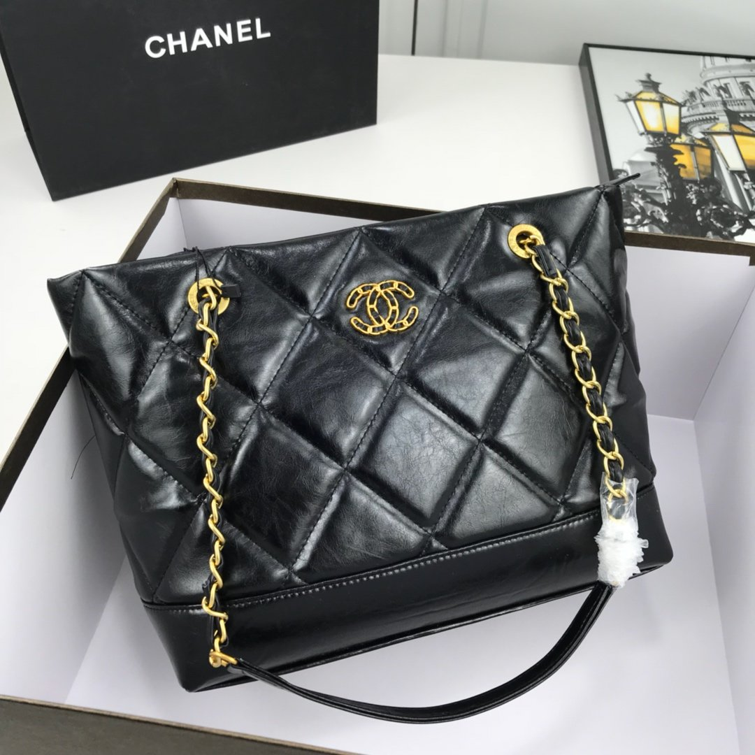Luxe Touch Bags