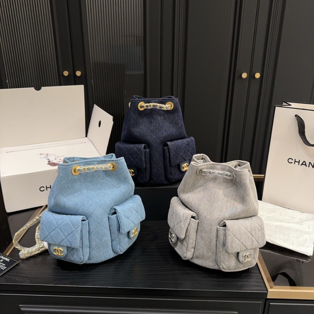 CC 25C GOLD TONE METAL DENIM BACKPACK BLUE 24CM