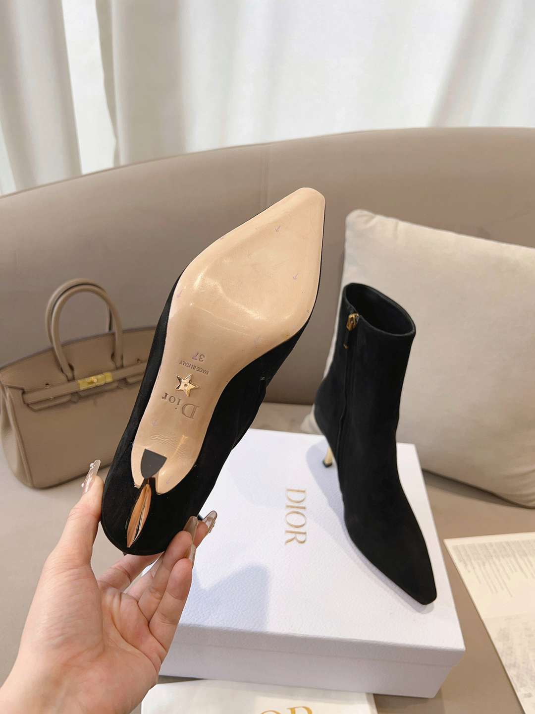 DD WOMEN D FAME HEELED ANKLE BOOT SUEDE CALFSKIN BLACK