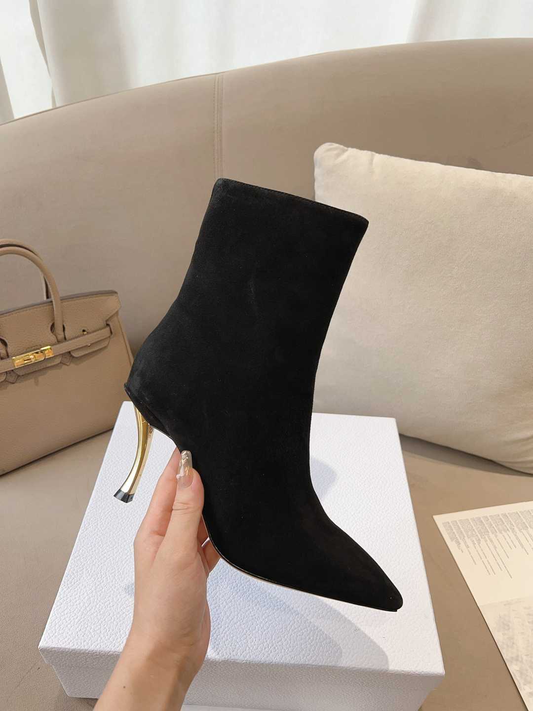 DD WOMEN D FAME HEELED ANKLE BOOT SUEDE CALFSKIN BLACK