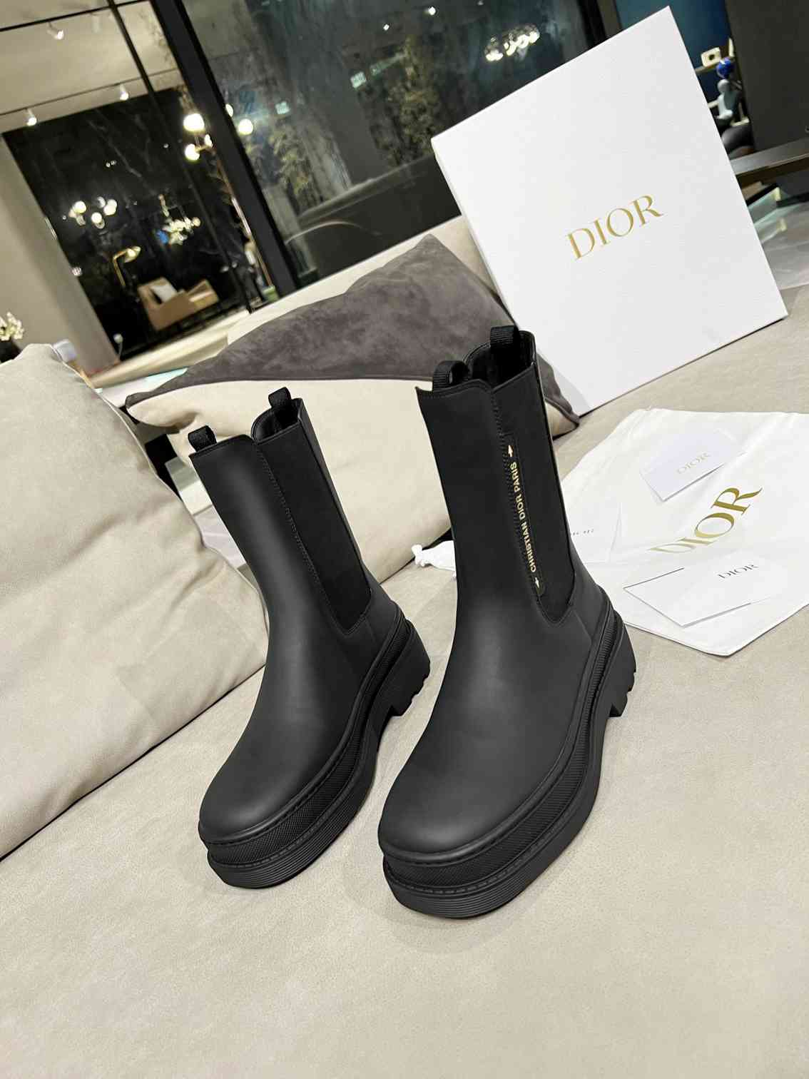 DD TRIAL ANKLE BOOTS LEATHER BLACK