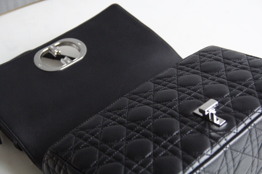 DIR 2023 Caro black silver real leather sling shoulder bag