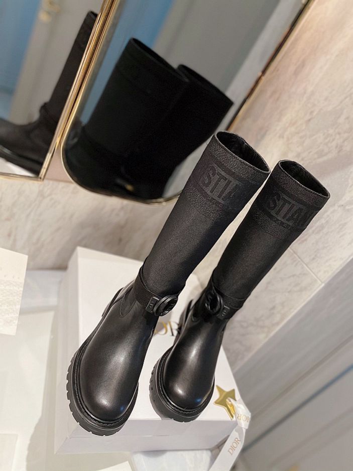 DD D MAJOR BOOT FABRIC AND CALFSKIN IN BLACK AND BLACK