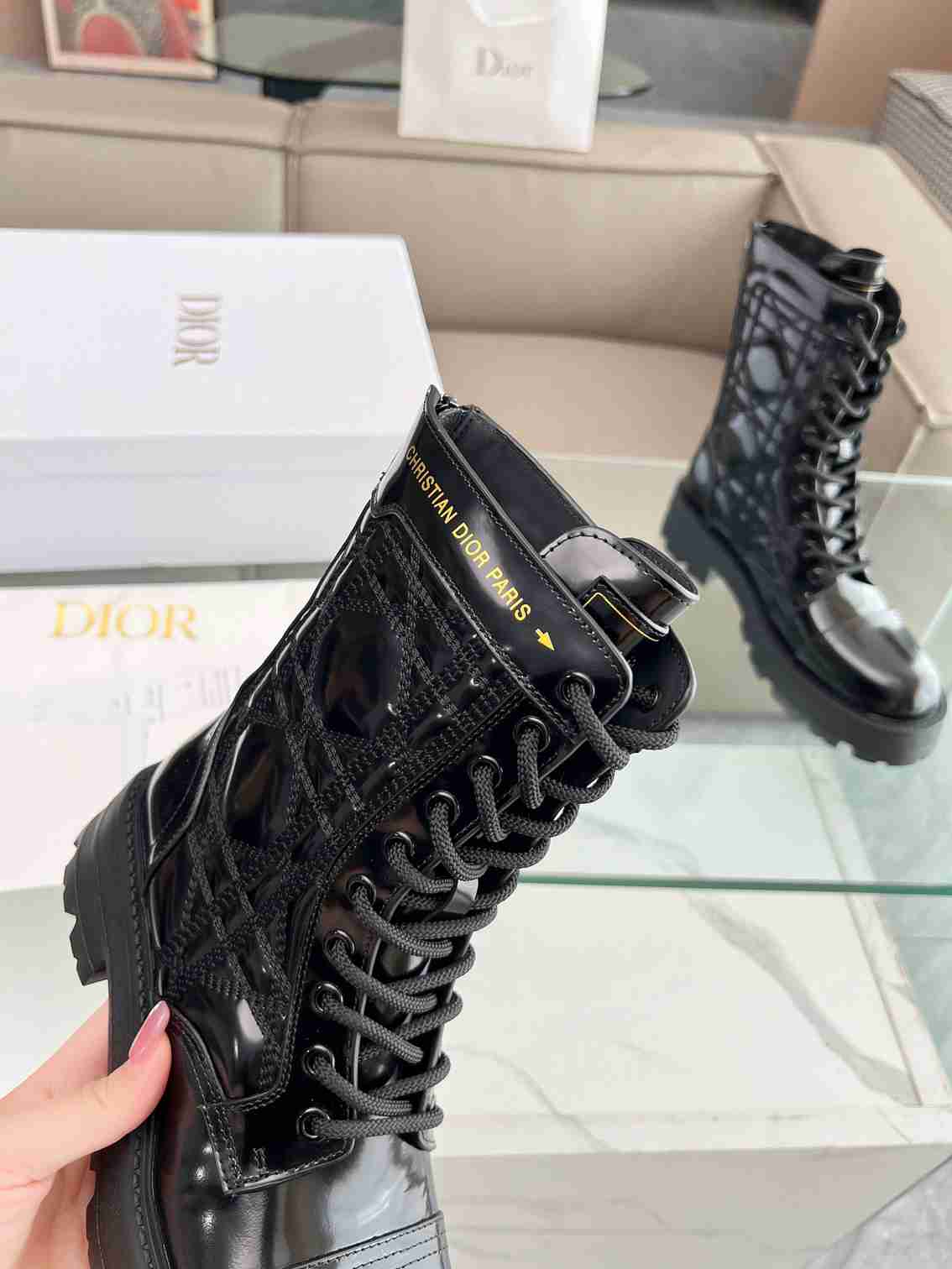 DD D UNIT ANKLE BOOT QUILTED CANNAGE CALFSKIN BLACK KCI995CQC S900