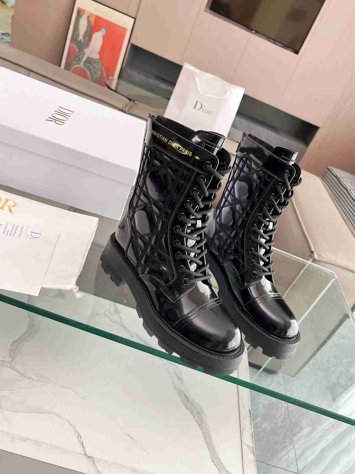 DD D UNIT ANKLE BOOT QUILTED CANNAGE CALFSKIN BLACK KCI995CQC S900