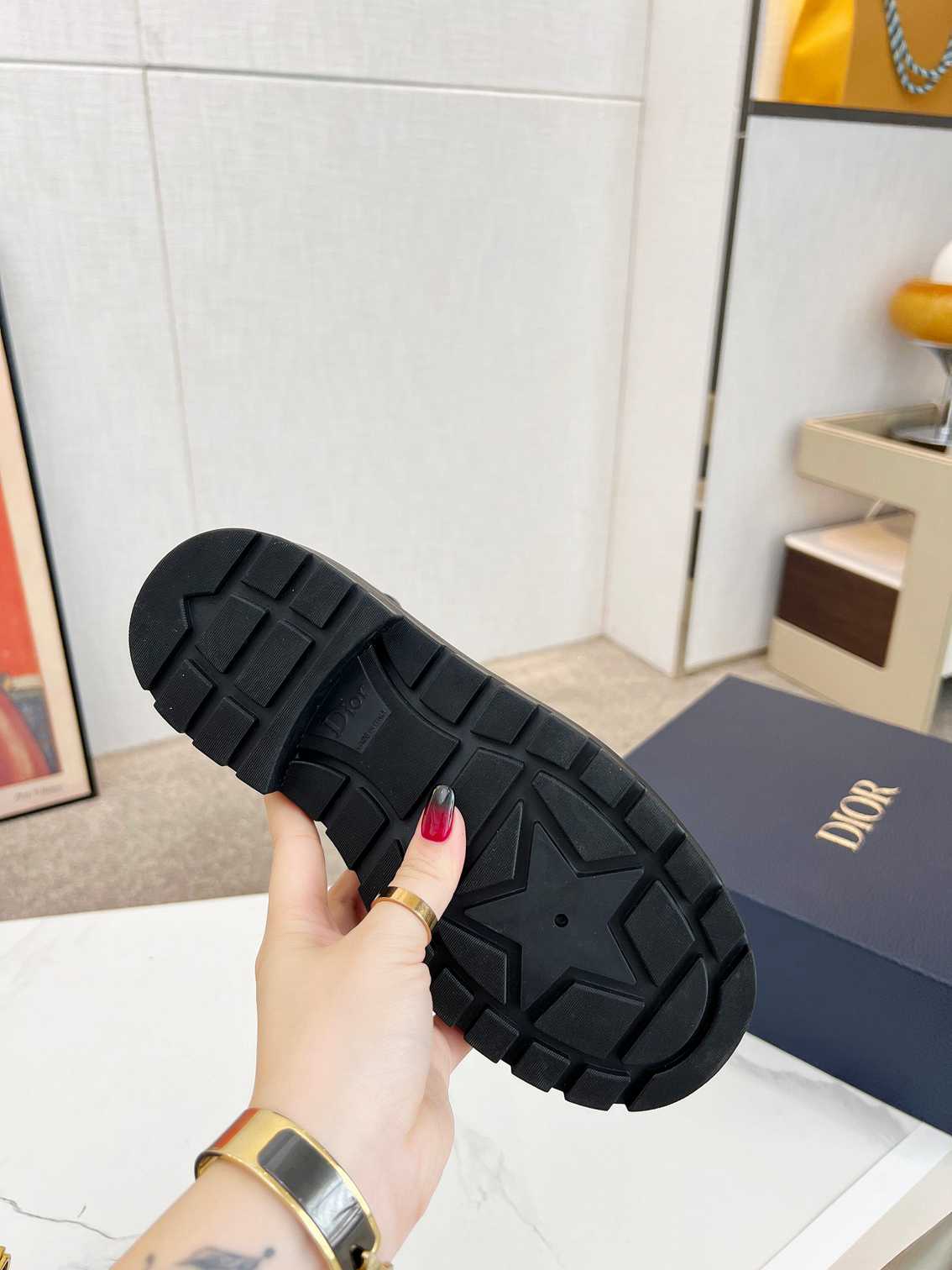 DD 30 MONTAIGNE ANKLE BOOT BLACK