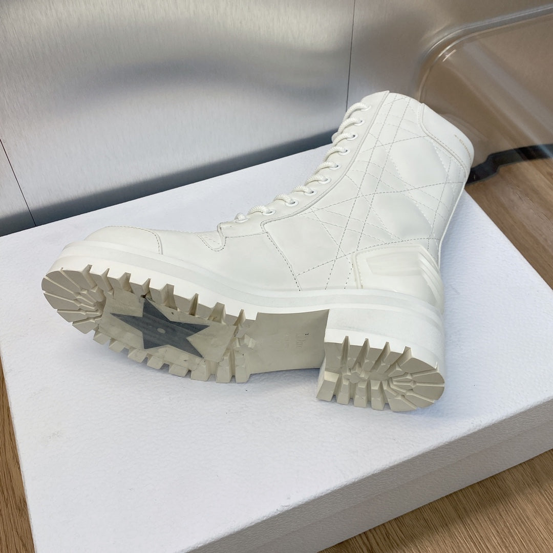 DD D LEADER ANKLE BOOT WHITE KDI733CQC S03W