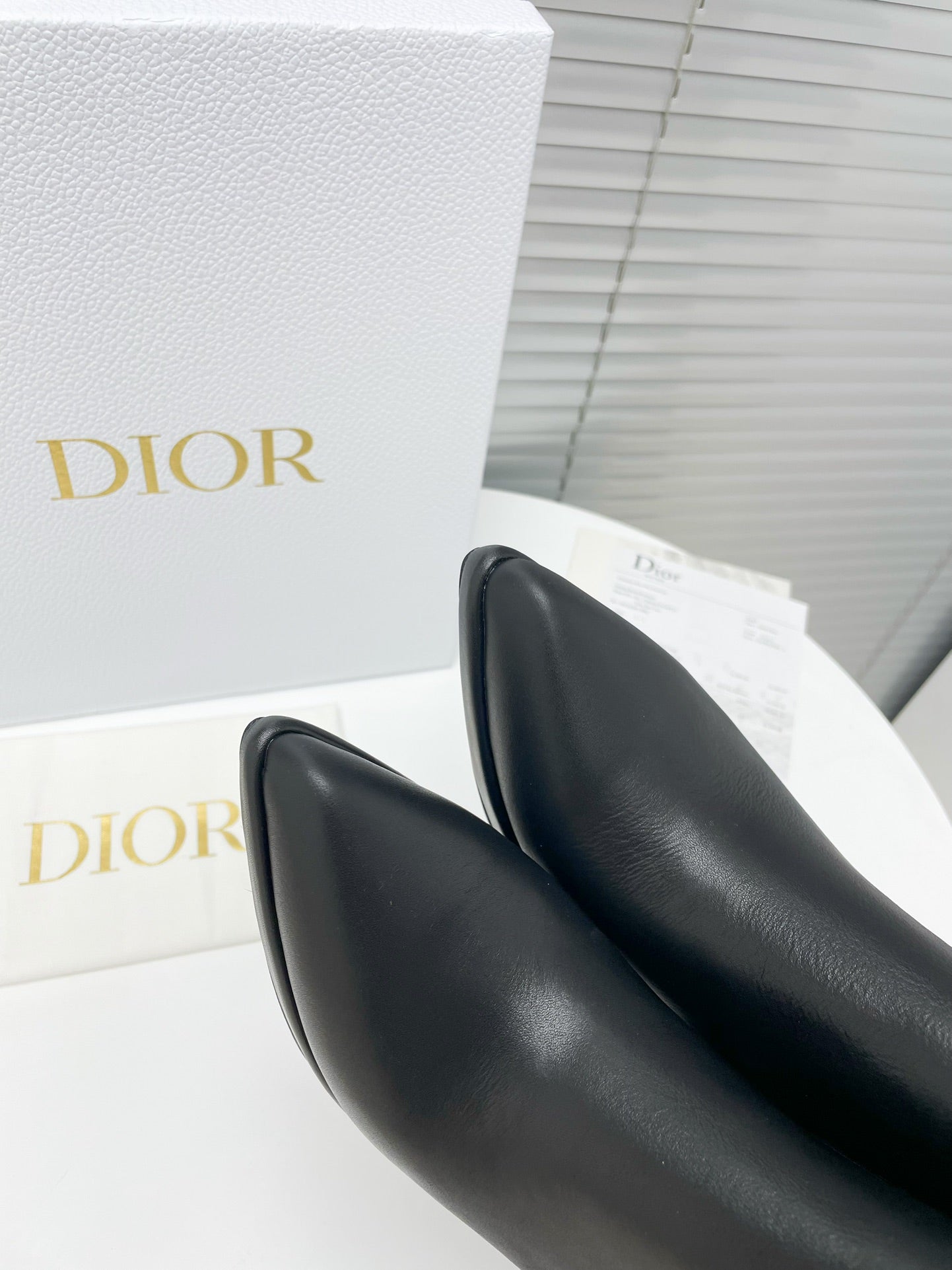 DD LEATHER ANKLE BOOTS BLACK