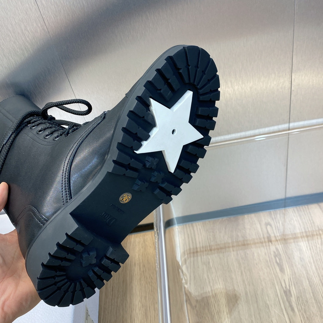 DD D TRAP ANKLE BOOT CALFSKIN AND SHEARLING BLACK