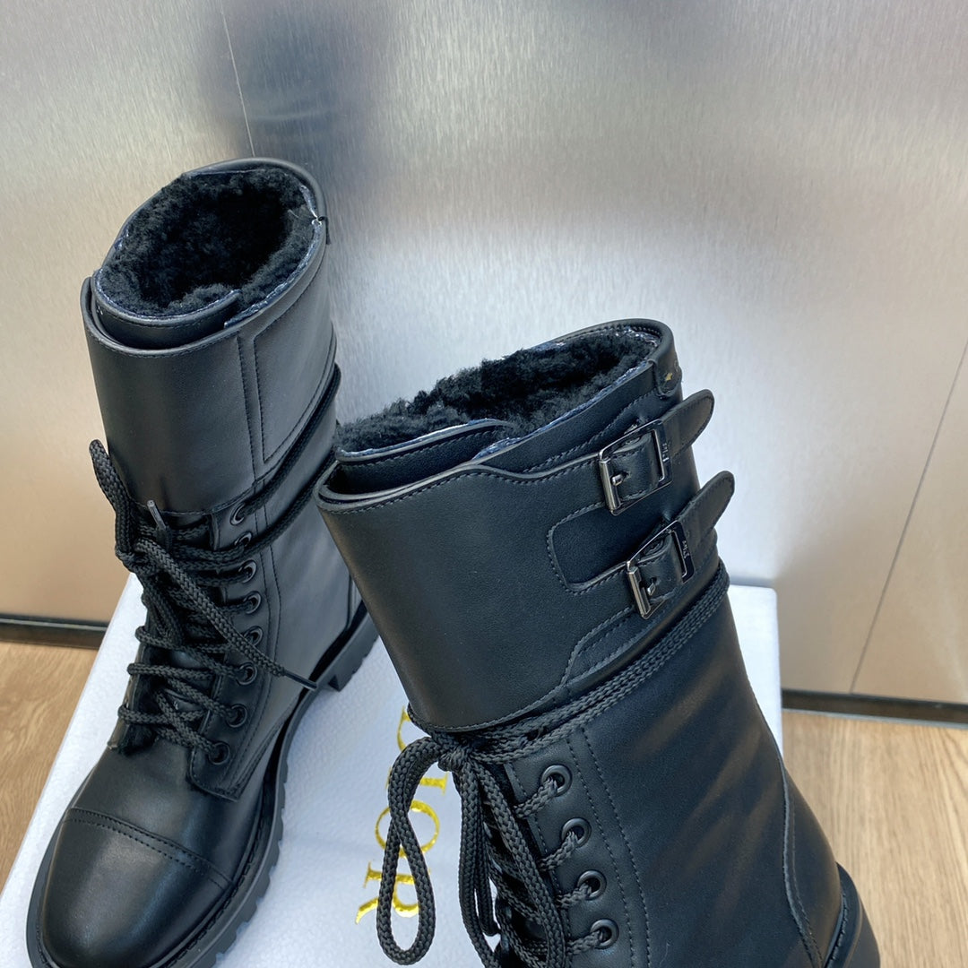 DD D TRAP ANKLE BOOT CALFSKIN AND SHEARLING BLACK