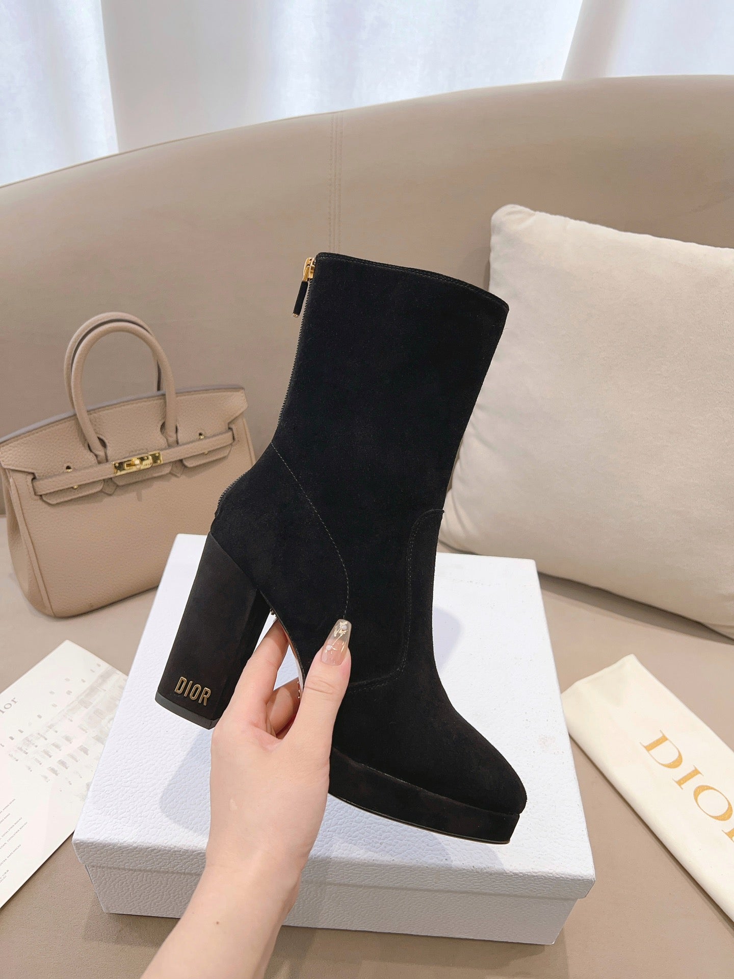DD D RISE ANKLE BOOTS BLACK