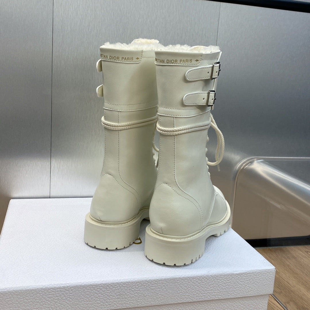DD D TRAP ANKLE BOOT CALFSKIN AND SHEARLING WHITE