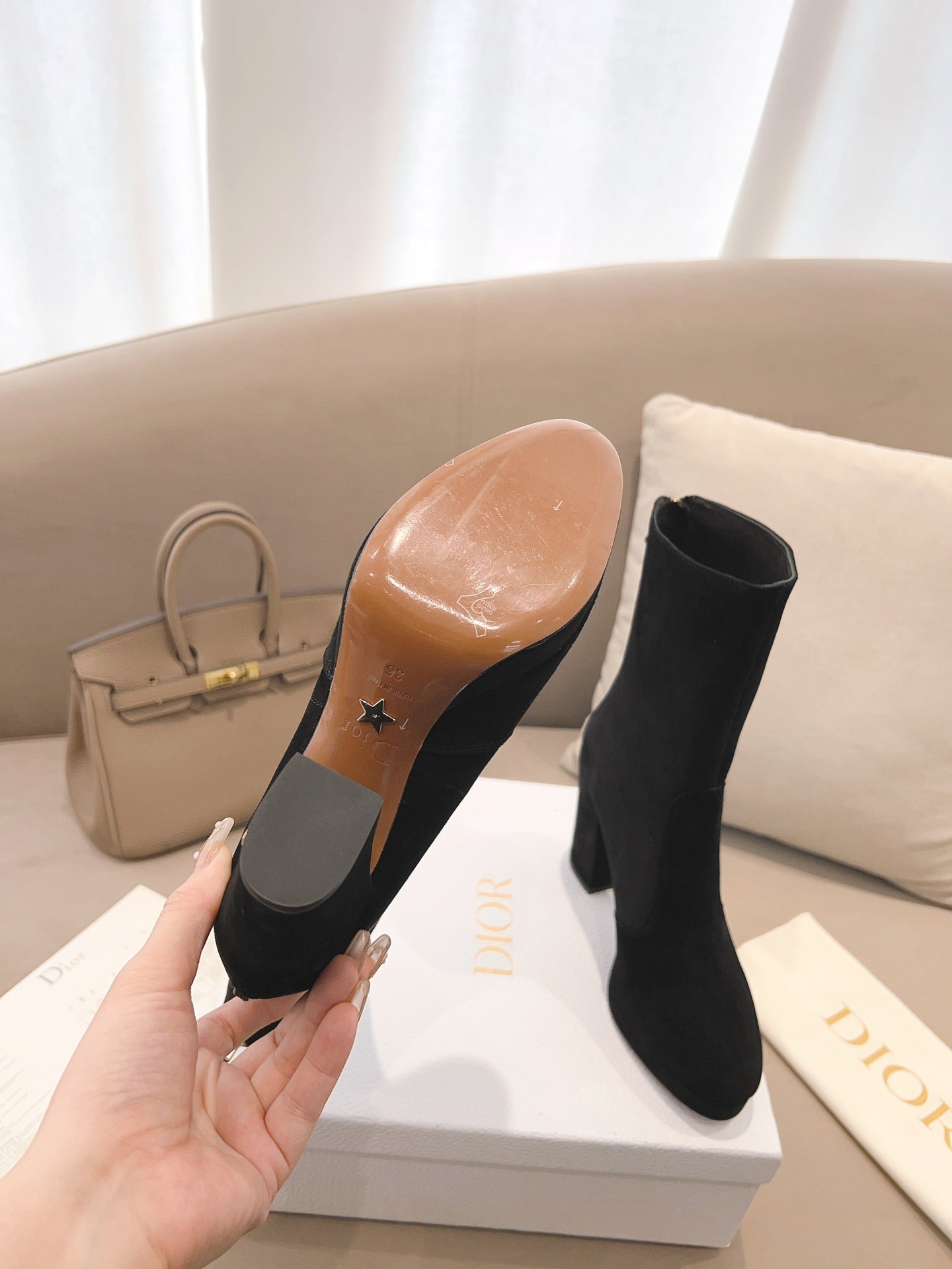 DD D RISE ANKLE BOOTS BLACK