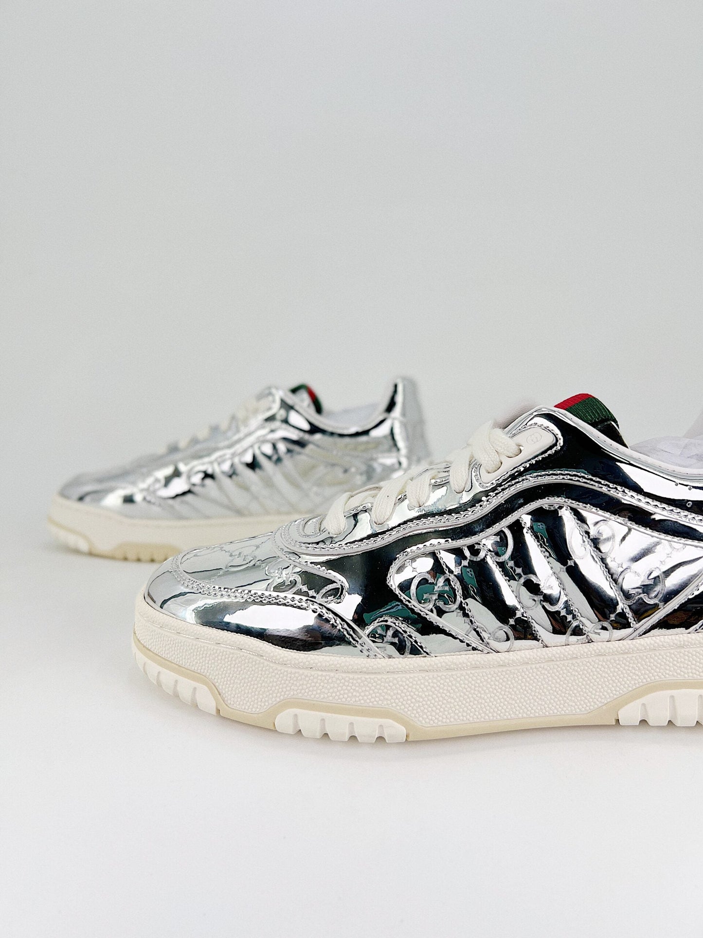GG WOMEN'S RE WEB SNEAKER SILVER 825961 FAD56 8144