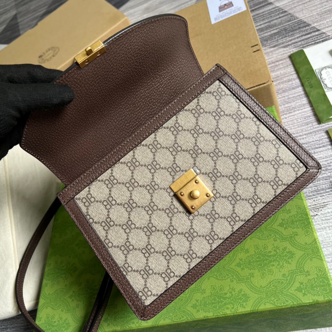 GG gold BB shoulder crossbody bag brown Co branded style 680119