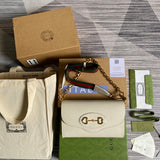 GG 677286 Horsebit Envelope chain sling bag white