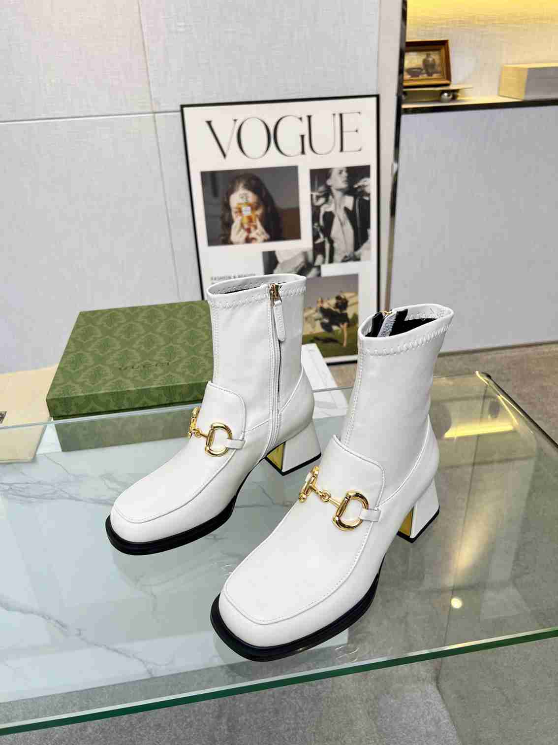 GG HORSEBIT PLAQUE ANKLE BOOTS OFF WHITE