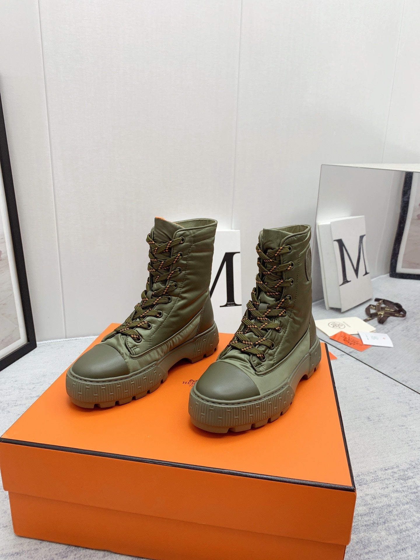 HM FRESH ANKLE BOOTS GREEN