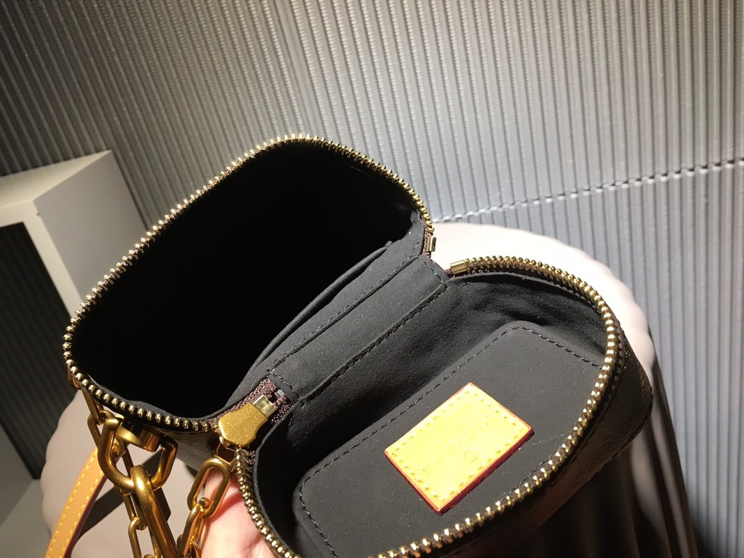 Luxe Touch Bags
