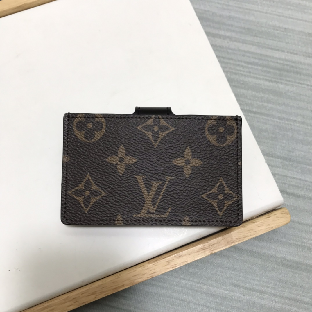Luxe Touch Bags
