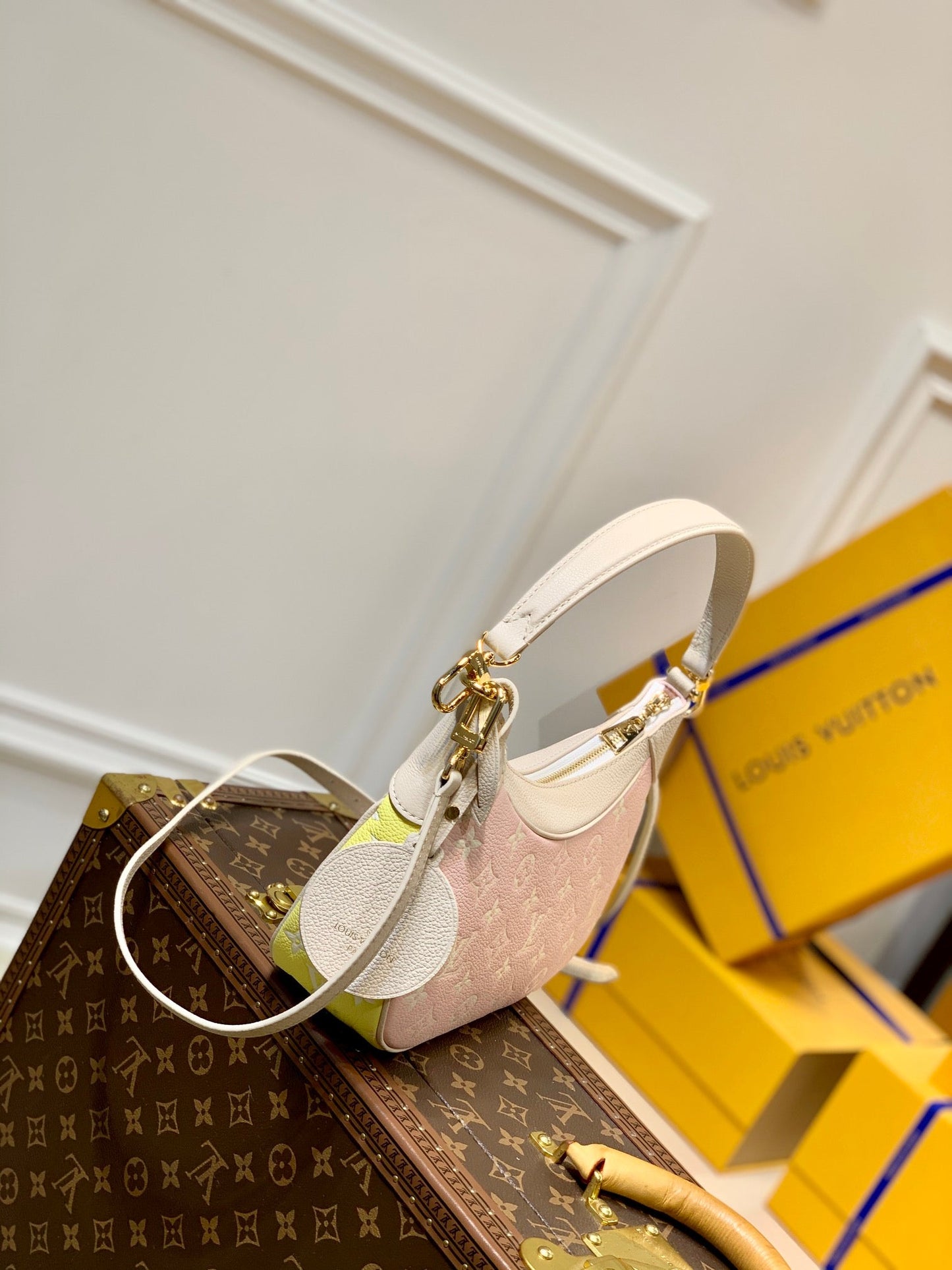 M46113 Beige shoulder crossbody bag Blcolor Monogram Empreinte Leather