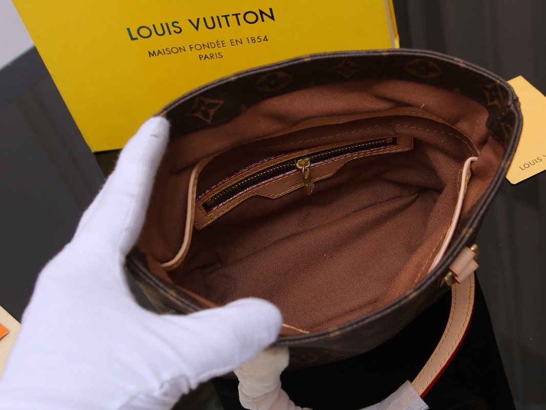 Luxe Touch Bags