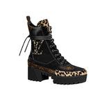 LV LAUREATE PLATFORM DESERT BOOTS BLACK 1A5NNU