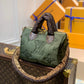M21061 SPEEDY BANDOULIERE 25 green