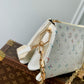 M21209 Coussin PM Monogram 26cm white