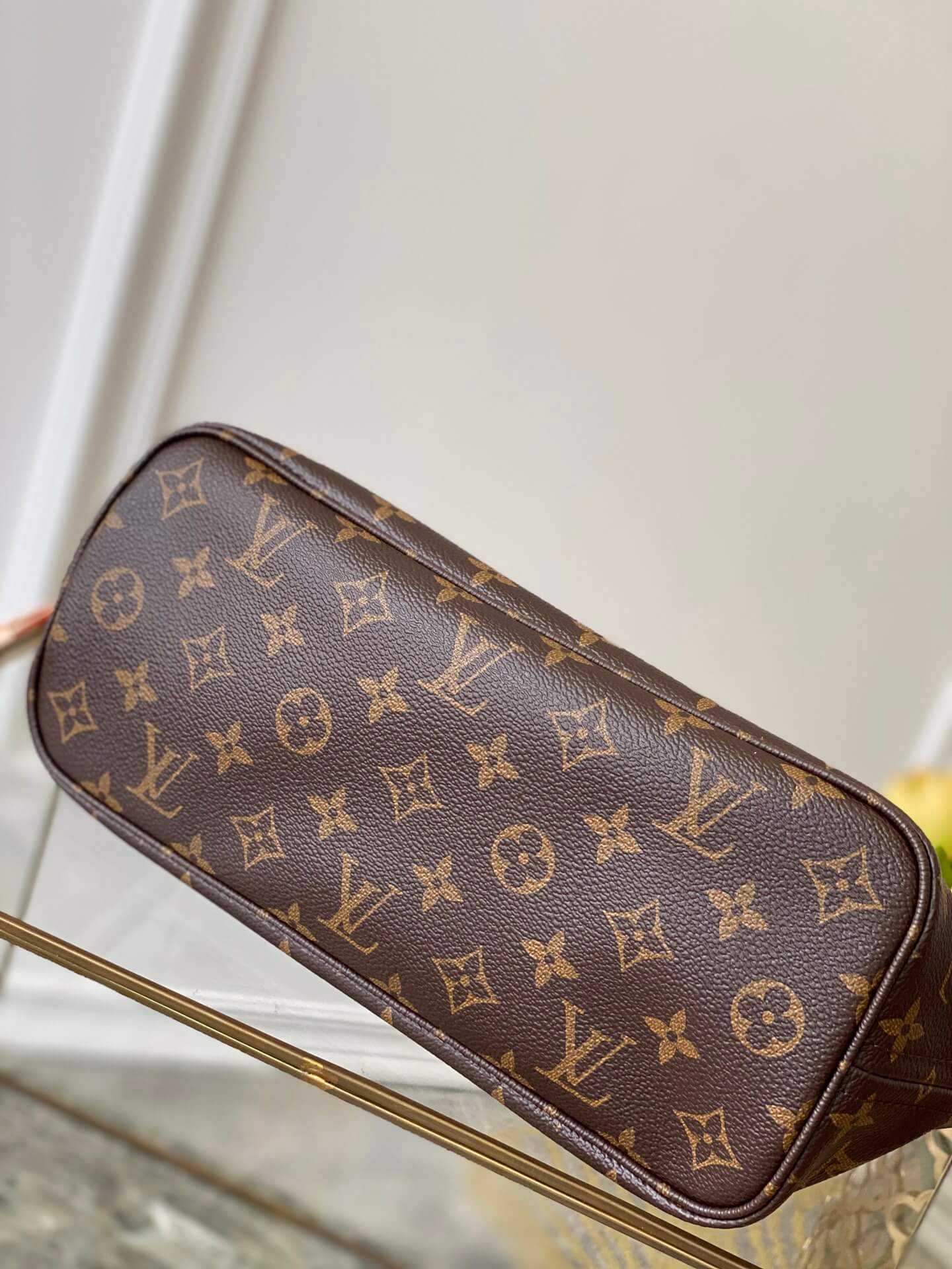 M41245 Neverfull PM Monogram Canvas Red inside subaxillary bag Handbag