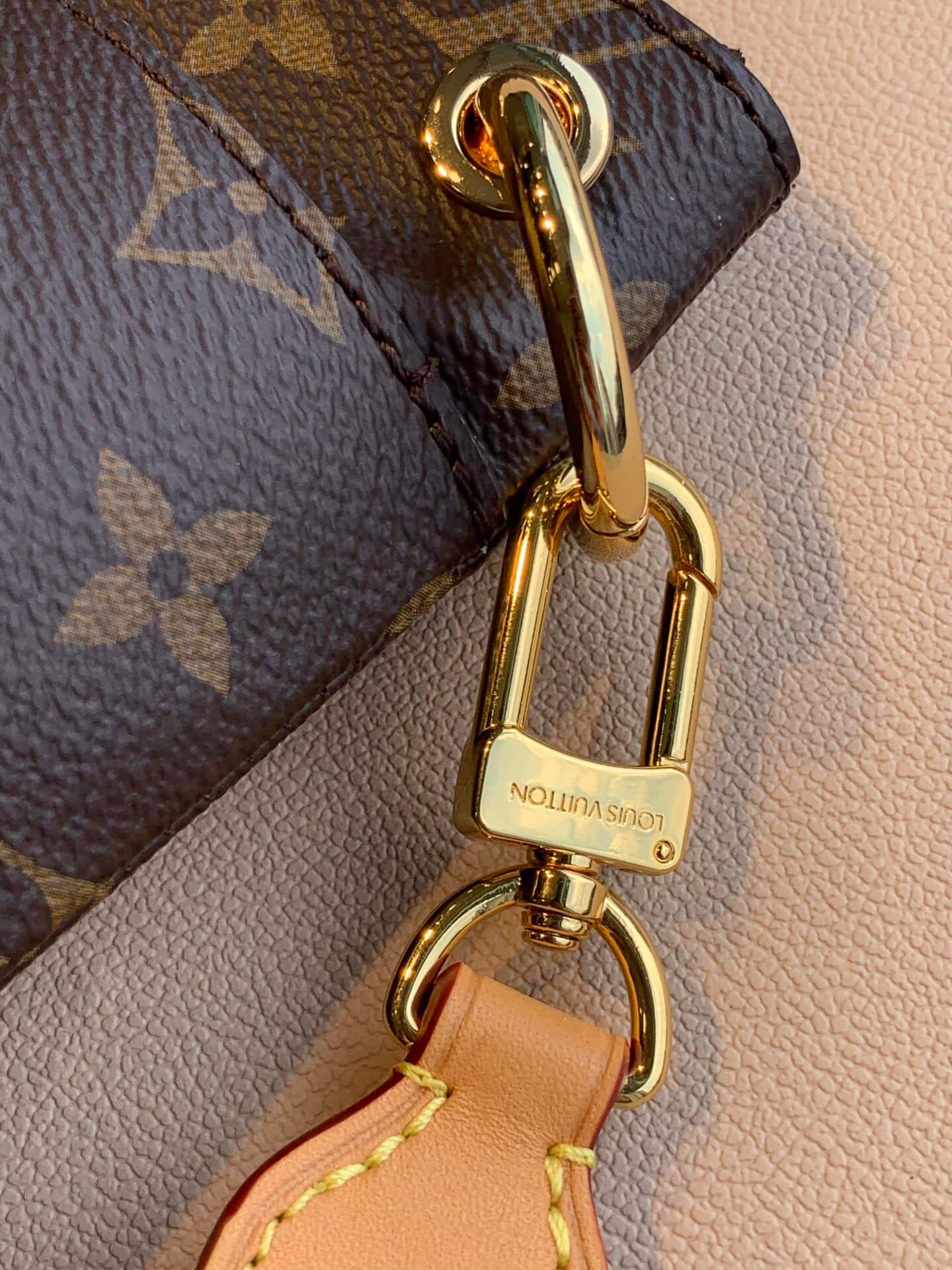 M45355 ODÉON MM Monogram shoulder bag Khaki 31cm