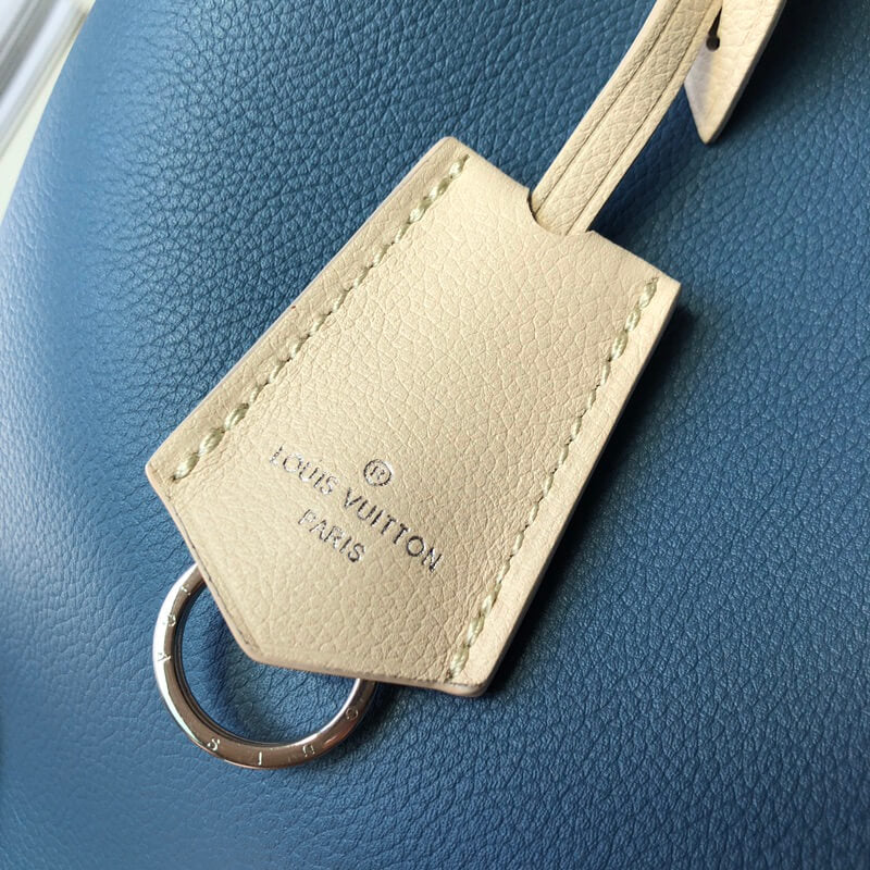 M51413 LOCKME BUCKET bucket bag Handbag shoulder bag blue Lambskin wist champagne bottle