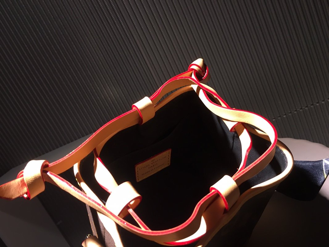Luxe Touch Bags