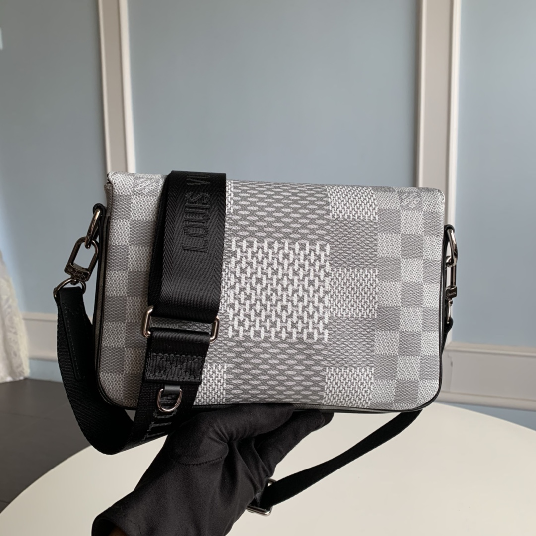 Luxe Touch Bags