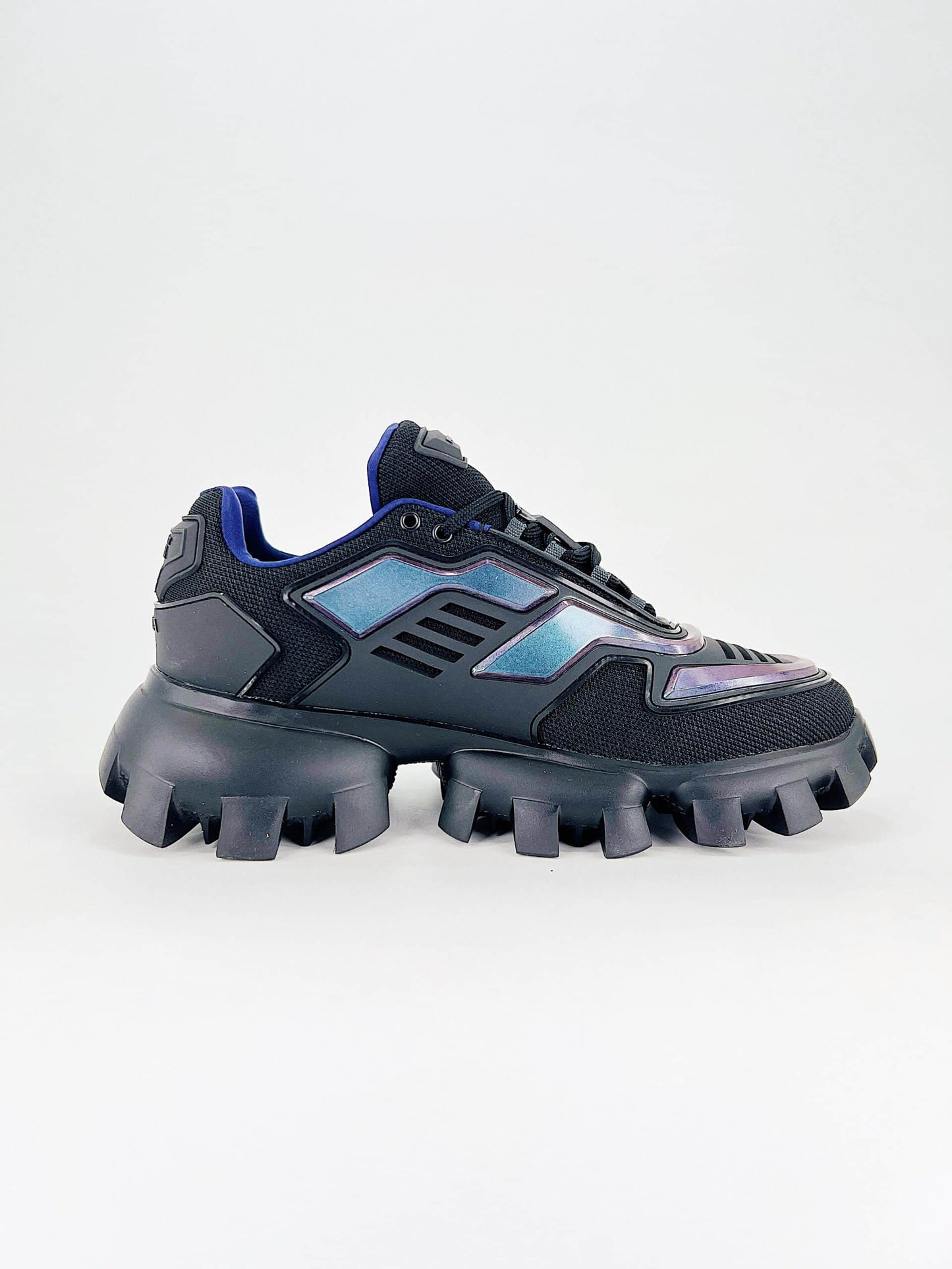 PR CLOUDBUST THUNDER LOW TOP SNEAKERS IN FABRIC IRIDESCENT