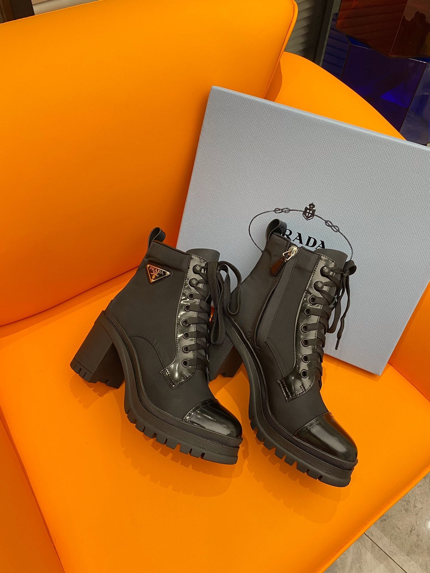 PD LOGO PLAQUE ANKLE BOOTS BLACK