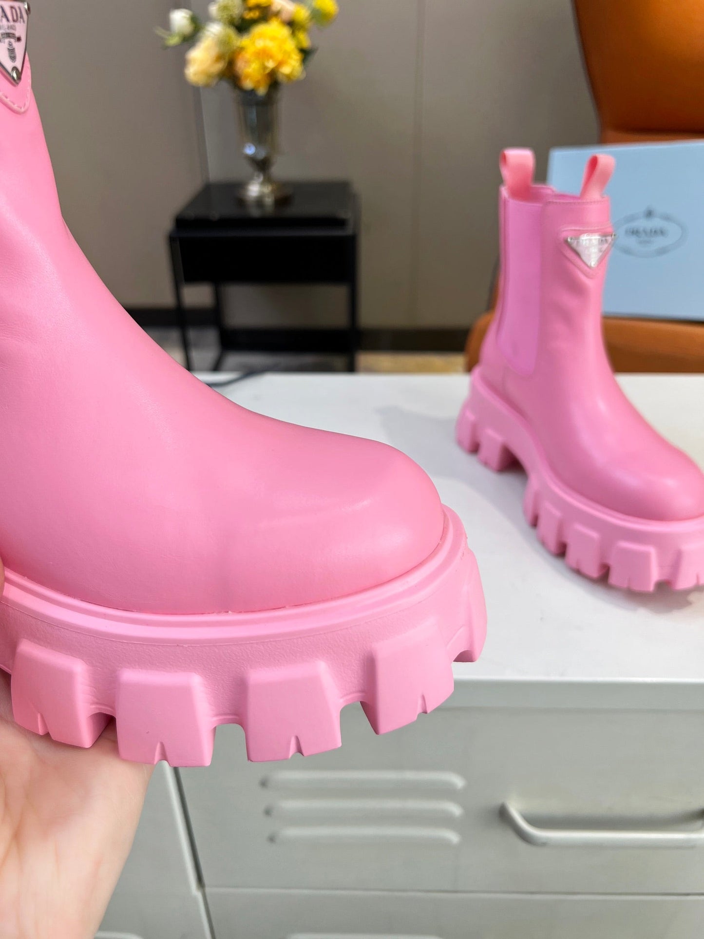 PD MONOLITH BRUSHED LEATHER BOOTIES PINK