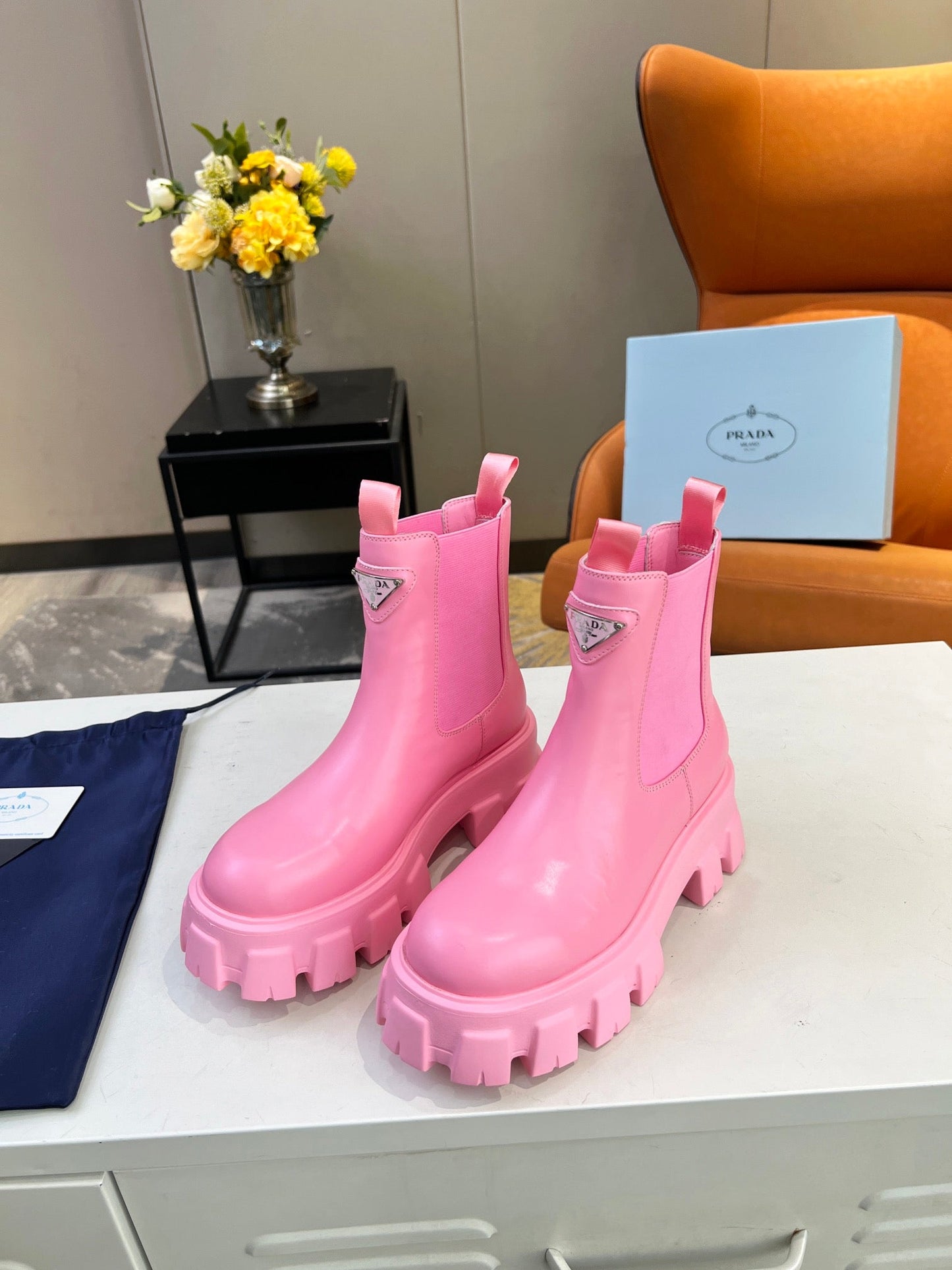 PD MONOLITH BRUSHED LEATHER BOOTIES PINK
