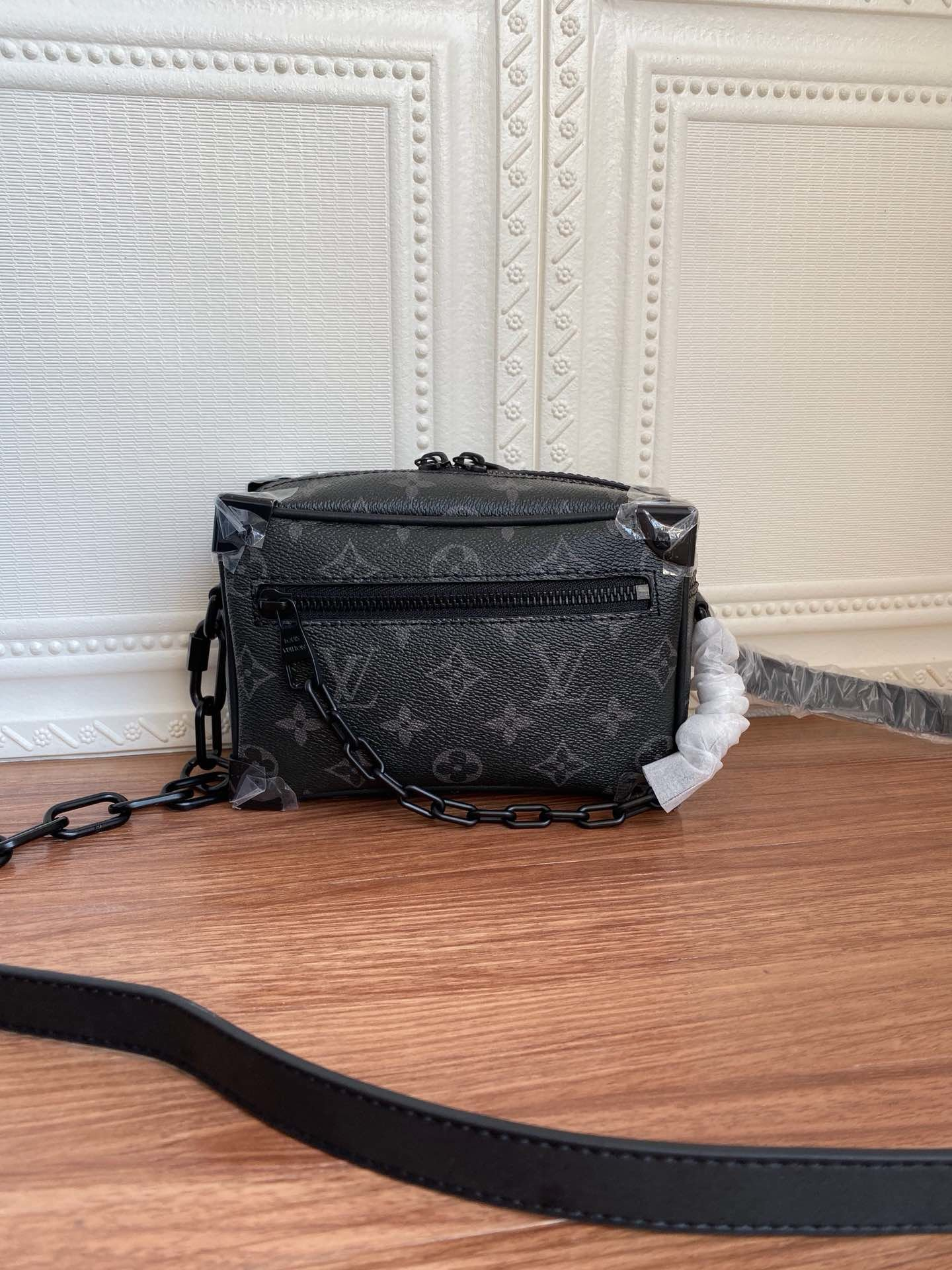 Luxe Touch Bags